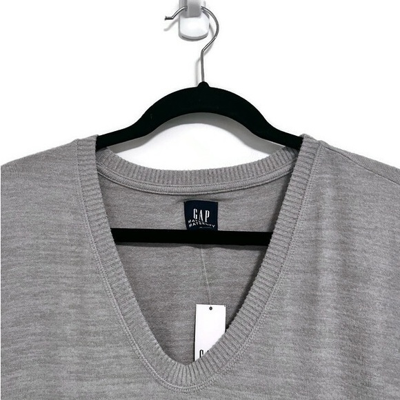 NWT Gap Maternity dress, light grey, size Large. - Picture 6 of 6